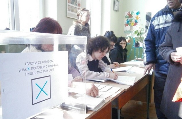 Над 40% активност в Белене към 14.00 ч.