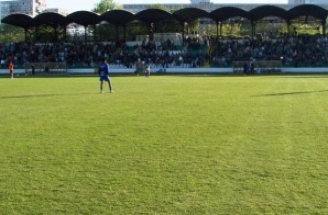 Черно море приема „Стяуа и „Галатасарай на футболен  турнир през април