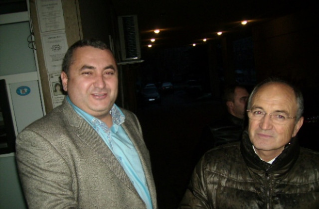 Калфин и Гущеров на среща с ръководствата на Кочериново, Бобошево и Бобов дол