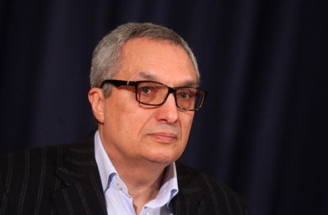 ДСБ: Бойкотирането на референдума не приляга на европейска партия