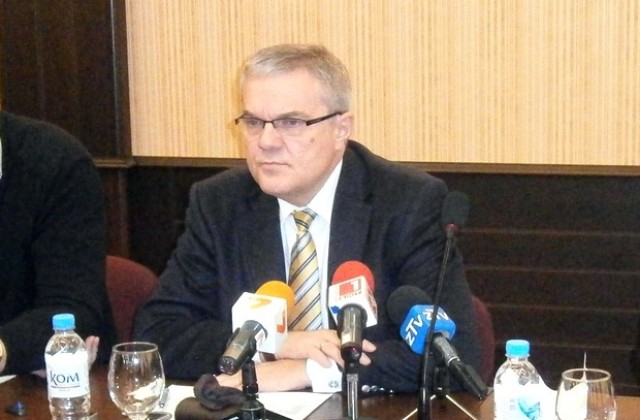 Р.Петков пита Цветанов за охраната на площадката в Белене