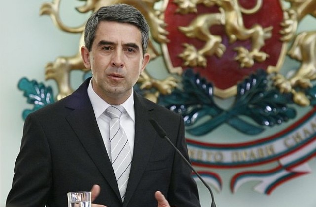 Референдумът не е провал, смята Плевнелиев