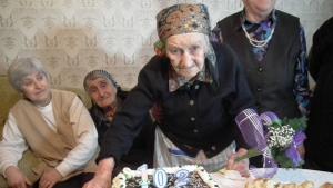 102 години навърши баба Пена от Севлиево