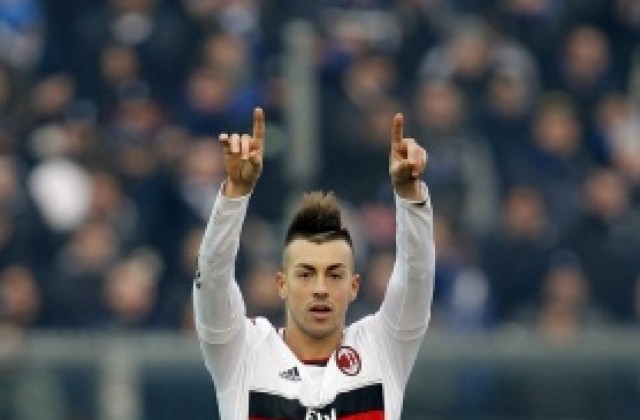 Милан отказа 30 милиона от Наполи за Ел Шаарави, предлага му нов договор