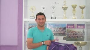 Втородивизионни тимове от Турция и Германия следващ пристан за ексетърци