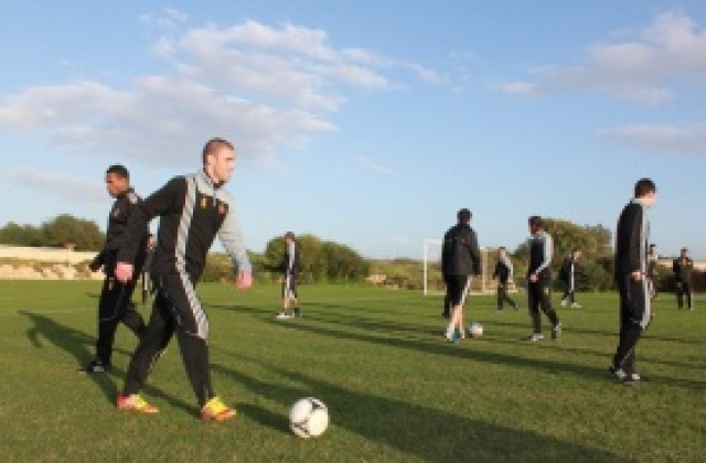 Ботев Пд с една тренировка след контролата с Химки