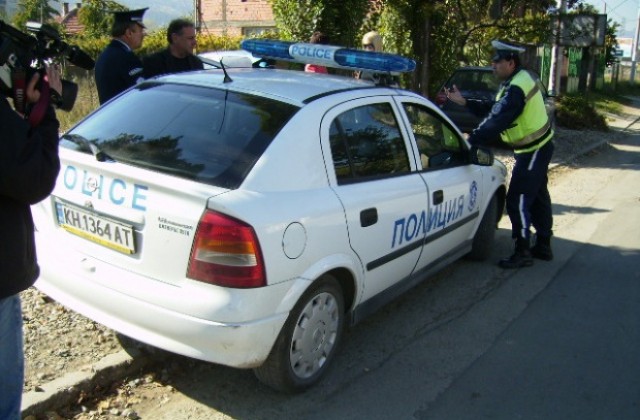 Дрогиран шофьор преспа в ареста