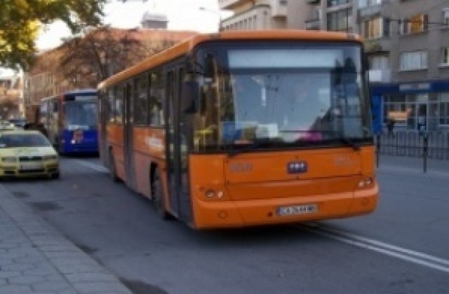 Рейсовете по 8 линии са спрени