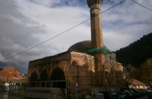 ОС- Кюстендил определя като провокация, претенциите към джамията Фетих Мехмед