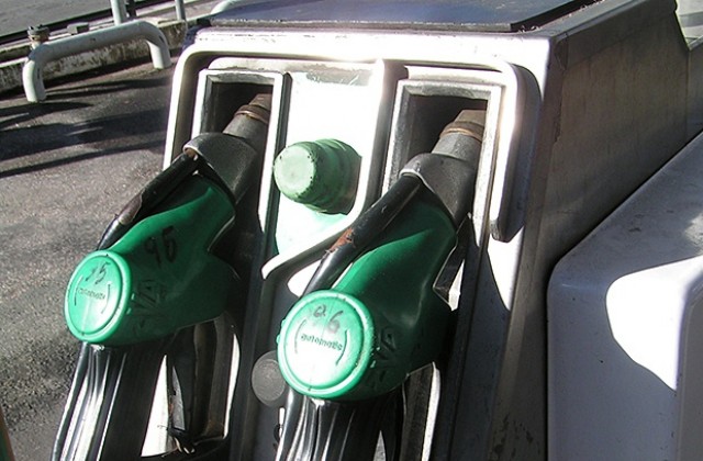 НС прие промяна в начина, по който се категоризират запасите от нефт и нефтопродукти