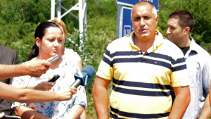 Премиерът Бойко Борисов и министрите Лиляна Павлова и Десислава Атанасова