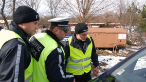 Спряха от движение шофьори без винетки огромни опашки пред Пътното