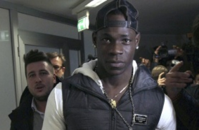 От ПСЖ първи поискали Балотели