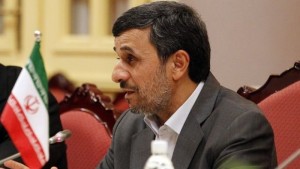 Иран разкрива нов боен самолет