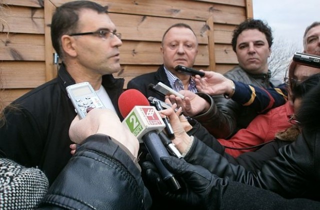 Екзотична била идеята на Кунева за Велико Народно събрание според Дянков