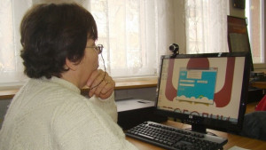 Дами от третата възраст с безплатен курс превземат интернет