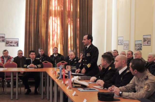 Щатски и турски офицери на визита във Варна