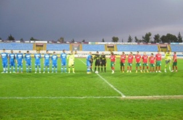 Силен Левски удари Локо Москва, Илиев хвана дузпа на Павлюченко