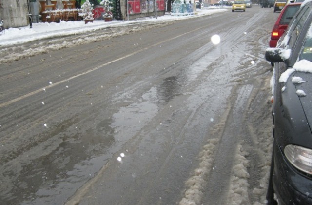 Няма сигнали за проблеми със снега в дупнишко