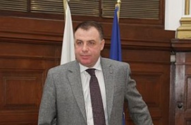 Найденов призова зърнопроизводителите към търпение