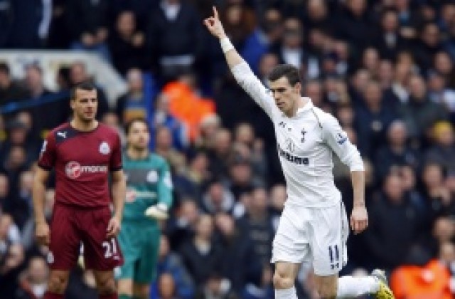 ВИДЕО: Уникалният Бейл намачка Нюкасъл, тежка травма помрачи мача