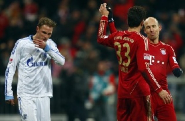 ВИДЕО: Байерн изпроводи Шалке 04 с четири