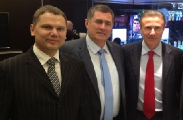 Лавиени и Силва №1 в Донецк пред Бубка и Карамаринов