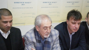 Местан Охраната на вотанайважната задача за демократичните партии