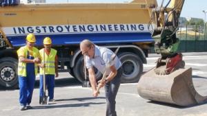 Замразяват строежа на новата зала за бадминтон и тенис на