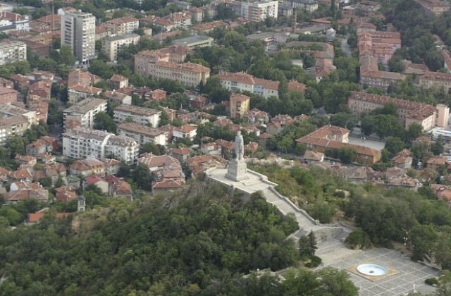 Високи сиви планини