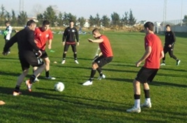 Локо Пловдив извъртя равен с Висла и Генков