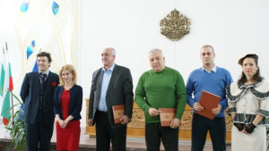 Подписаха договорите по проекта за развитие на културноисторическия туристически продукт