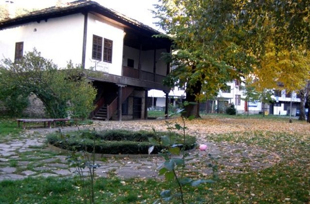 Да изживееш Габрово!