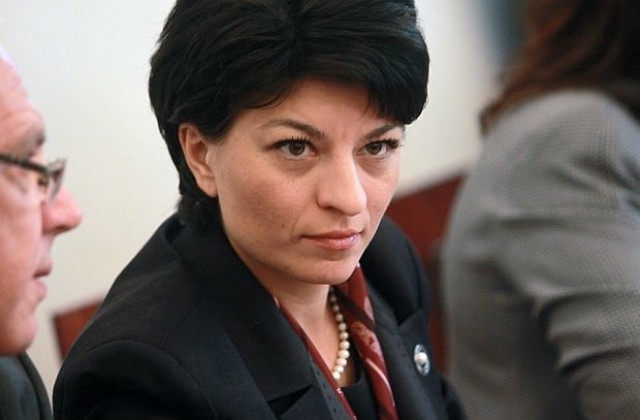 Раздават първите карти за електронна идентичност