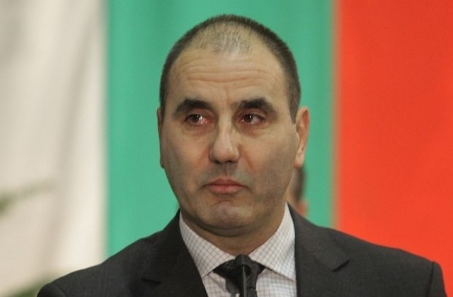 Цветан Цветанов прави първа копка на ново РУП в града