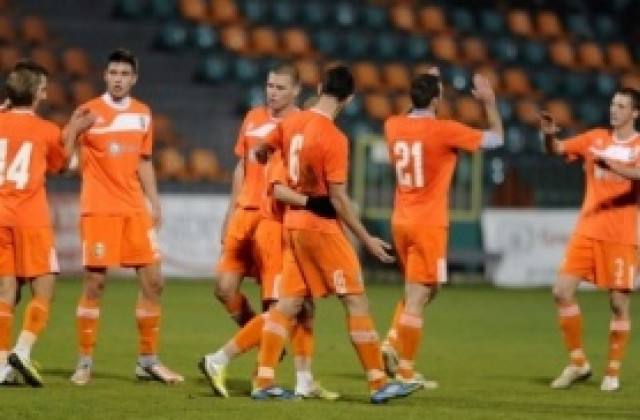 Литекс се върна на пътя на равенството