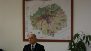 Администрацията ни с наймалко служители на глава от населението