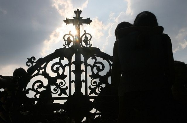 Католиците във Варна се молят за избора на патриарх