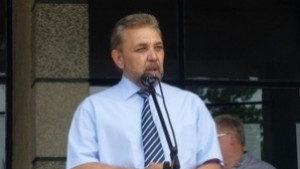 Замминистър Димитров Няма да се закриват ферми