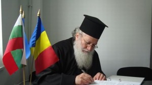 Русенският митрополит влиза в борбата за глава на Българската православна