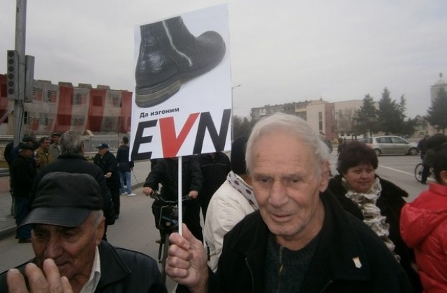 Свиленград се вдигна на протест, министър Добрев се срещна с хората там