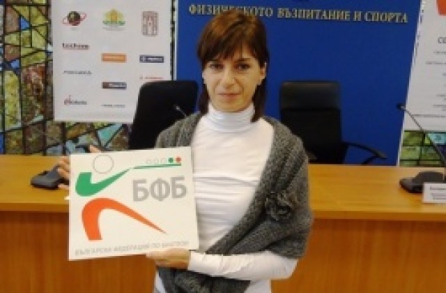 Дафовска инспектира трасето за Европейското по биатлон в Банско