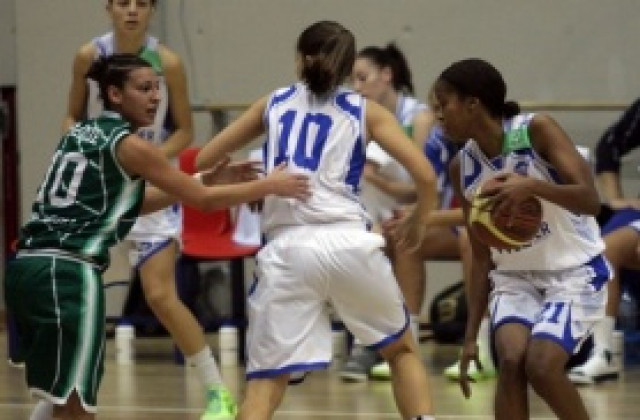 Левски на полуфинал за Купата