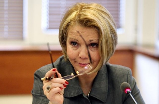 Председателят на ДКЕВР Юлиана Иванова подаде оставка