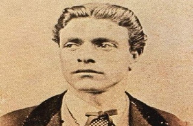 Проф. Стоянов: Истинският Левски ни е необходим без нимб,  като подражаем идеал