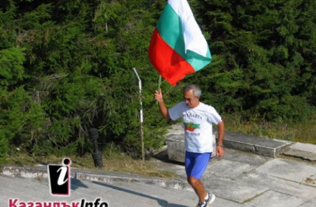Ултрамаратонец бяга 140 км в чест на годишнината от гибелта на Левски