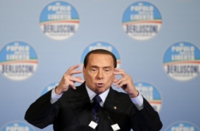 Берлускони съветва Алегри: Меси трябва да има персонален пазач