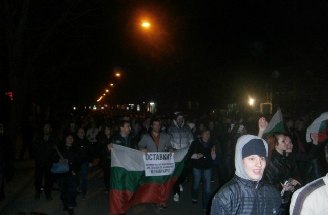 Протестът в Димитровград: Всеки ден ще е така!