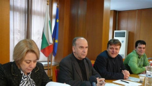 Предложеният бюджет не е крачка към решаване на проблемите според