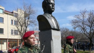 Сливен почете Апостола
